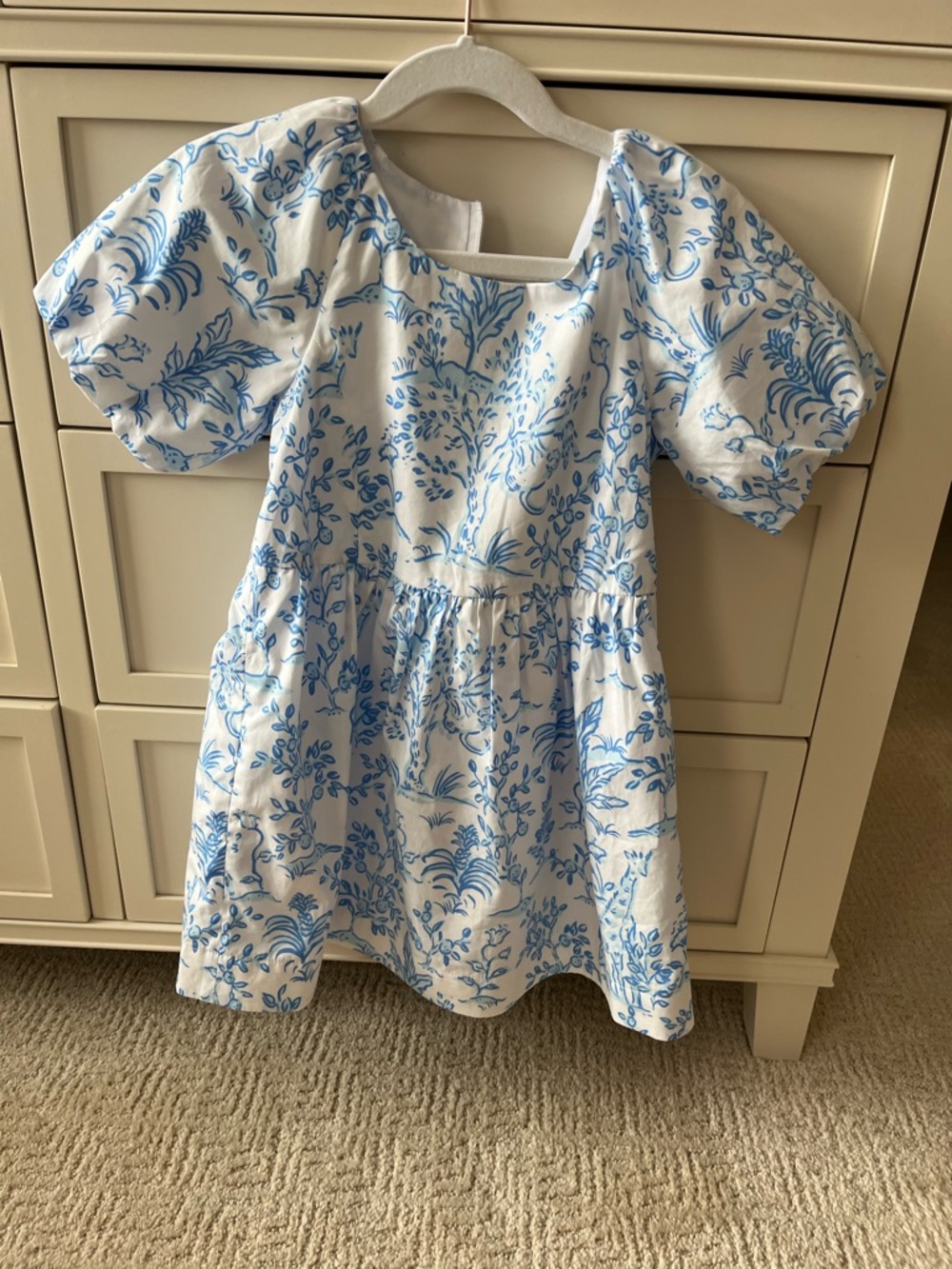 Lilly Pulitzer new without tag girls dress.